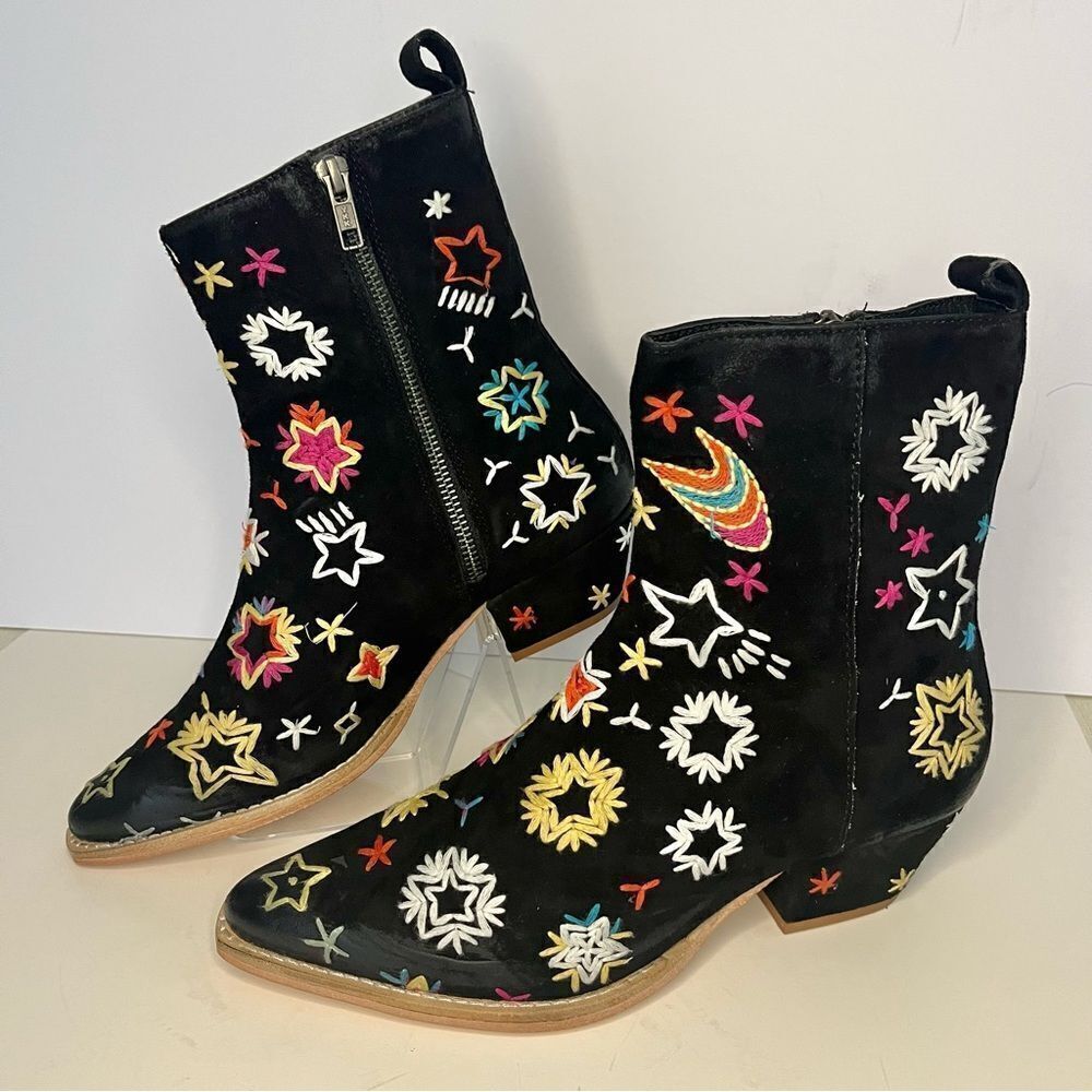 Free People Bowers Suede Embroidered Western Boots in Black‎ Size 6.5 (37) NWOB - Picture 7 of 16